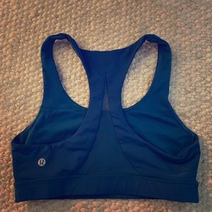 Lululemon sports bra